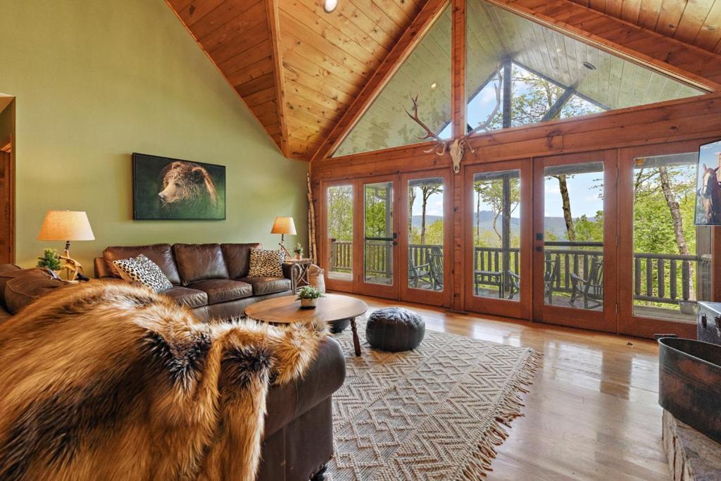 Lucky Bear Cabin Banner Elk Exterior photo