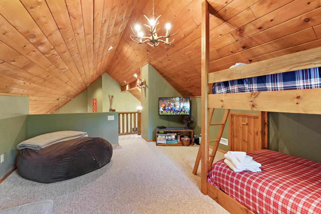 Lucky Bear Cabin Banner Elk Exterior photo